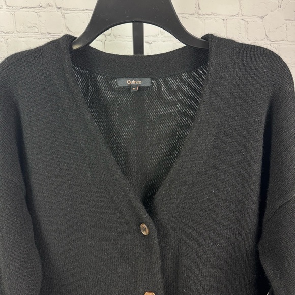 Quince Oversized Black Button Down Yak Wool Cardigan Size Medium - Picture 2 of 6
